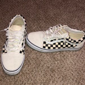 Men’s Checkered Vans